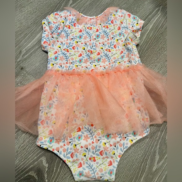 Pippa & Julie Disney Alice Skirted Creeper. 24 mos. Great Condition! - Picture 2 of 3